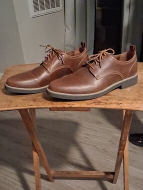 Deer Stags Men's Tan Brown Lace-Up Derby Shoes